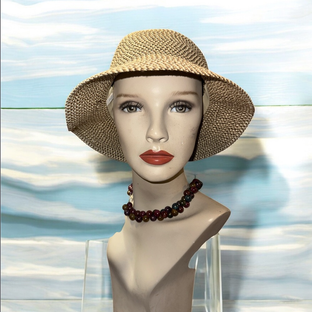 Elegant STRAW Tan Sun Hat